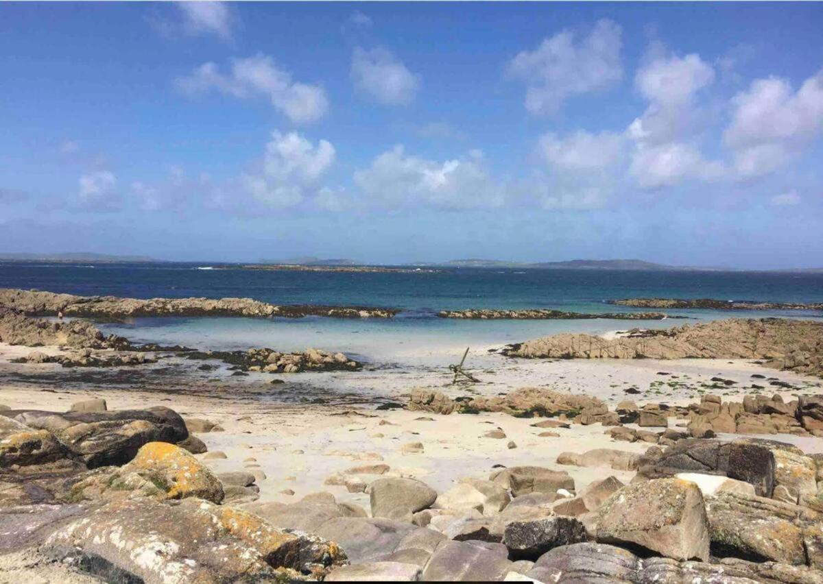 Drop Anchor House, Spacious 3 Bedroom Apartment, Fabulous Sea Views Cleggan Exteriér fotografie